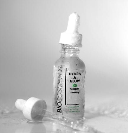 Serum witaminowe: plusy i minusy codziennej pielęgnacji