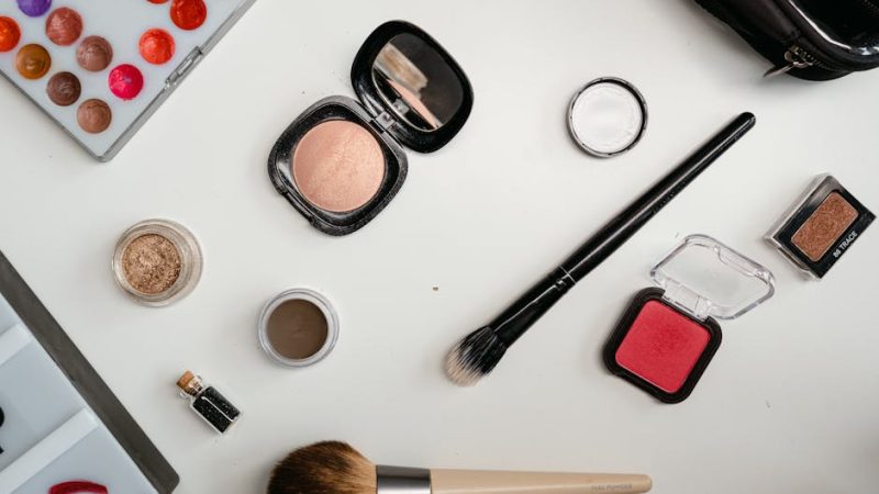 Makijaż wieczorowy 2026 – lista kroków i TOP produkty