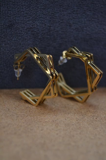 Najmodniejsze kolczyki 2026 – trendy, ceny i inspiracje